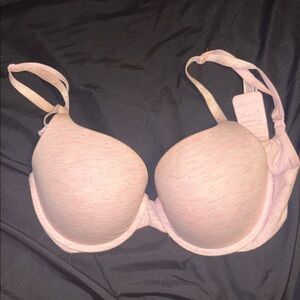 Victoria’s Secret 32DD Pink Bra